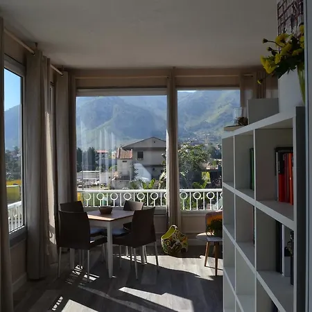 Casa Avi Palermo