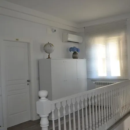 Casa Avi بيت ضيافة *